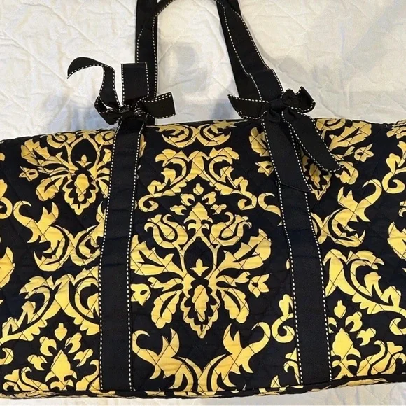 Belvah Quilted Chic Black and Yellow Women's Travel Bag - Picture 3 of 7